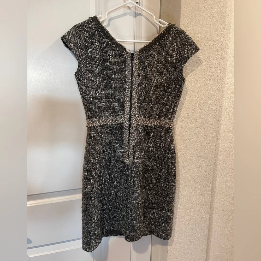 Rebecca Taylor sequin boucle Gray tweed sheath dress. Size 8